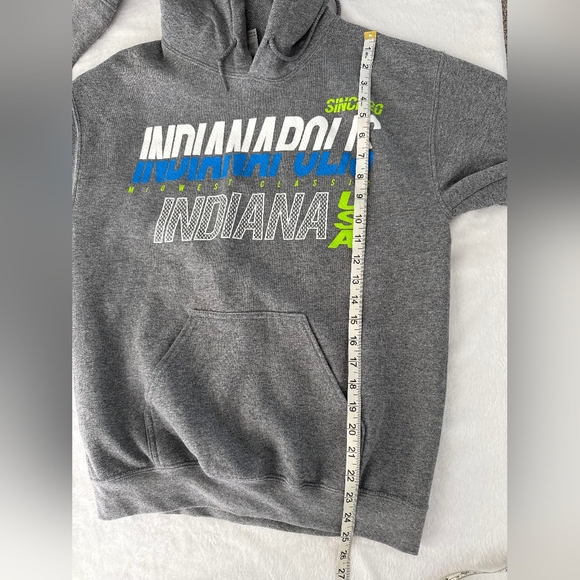 ​Indianapolis "Midwest Class" Grey Pullover Hoodie - Picture 6 of 7